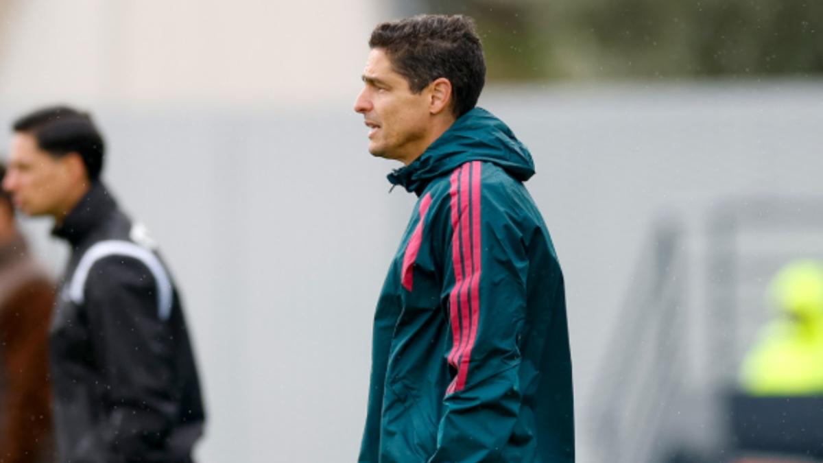 El Castilla sigue perdido fuera