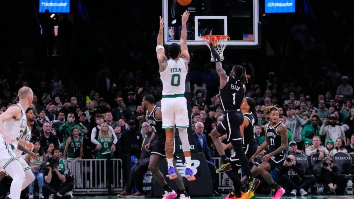 Tatum desata la locura en Boston: 40 puntos y tiro ganador sobre la bocina de la prórroga