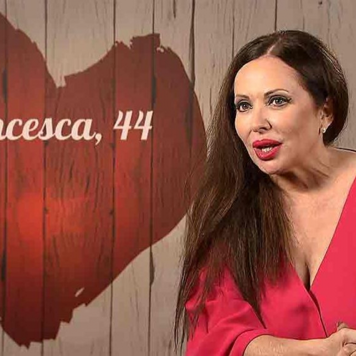 La doble de Angelina Jolie en 'First Dates' que suspira por  Martínez-Almeida: \, image size:1200x1200