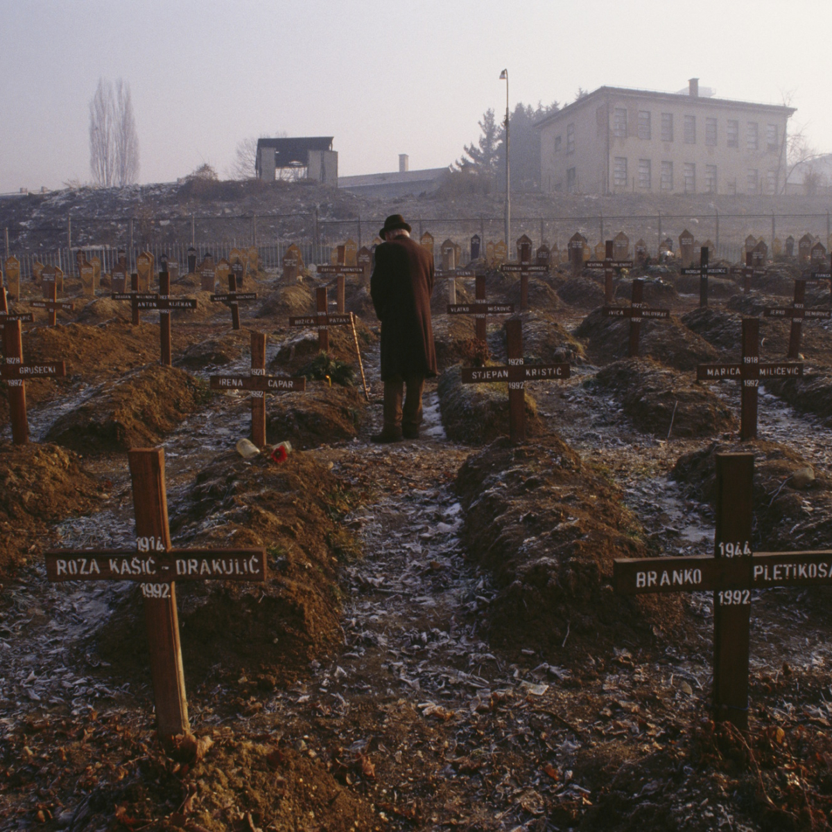 Investigan posibles 'safaris humanos' en el cerco a Sarajevo: 100.000 euros  para matar por diversión