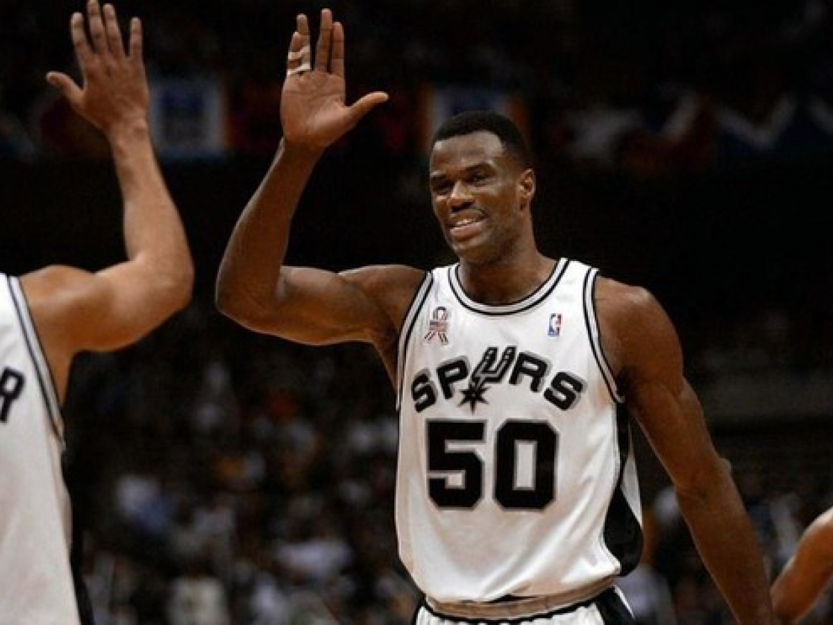 Y el jugador misterioso de MARCA es... ¡David Robinson, 'El Almirante'!, image size:1200x900