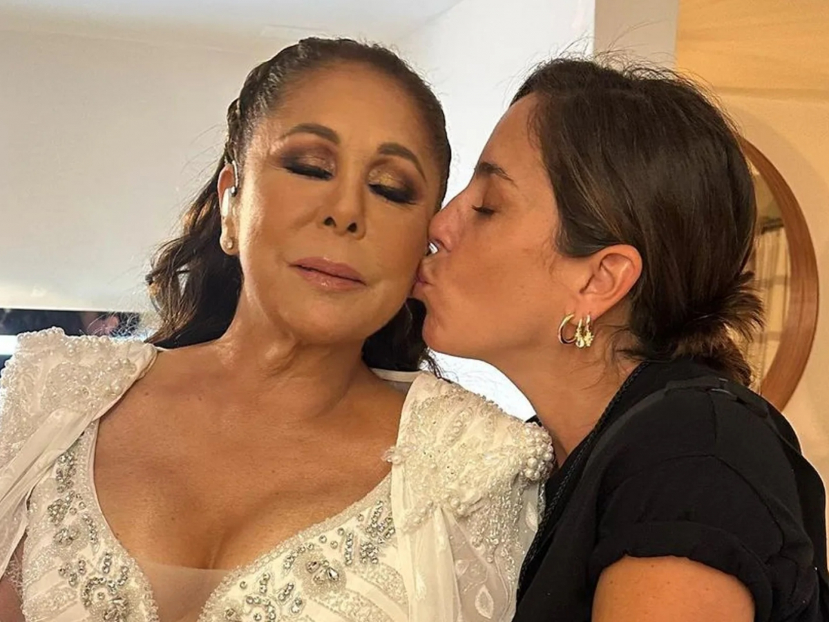 La reacción de Isabel Pantoja a las acusaciones por presunto maltrato de Anabel  Pantoja a su hija