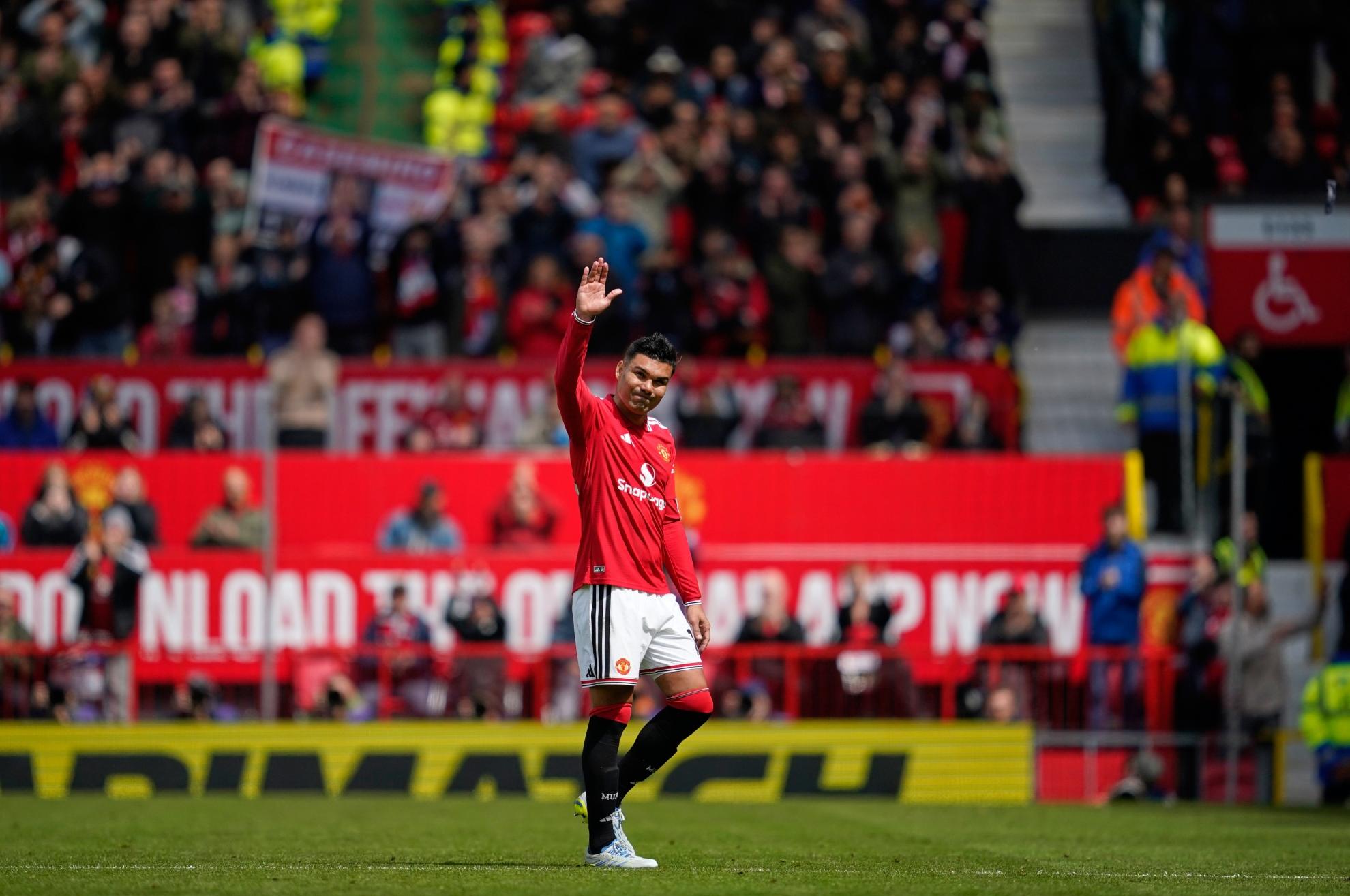 Casemiro se despide de Old Trafford.