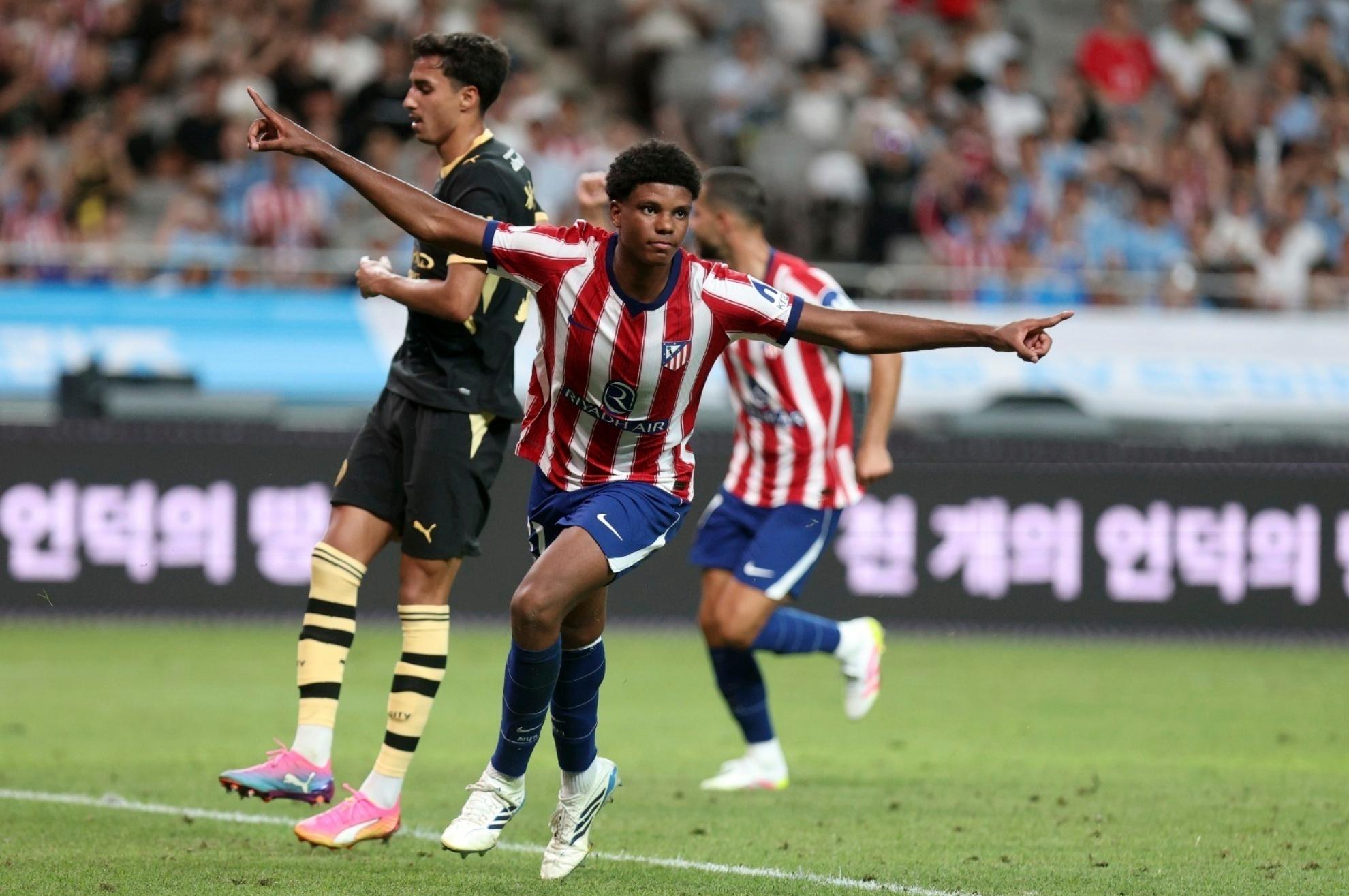 Domínguez celebrando su gol ante el City. ATLÉTICO DE MADRID