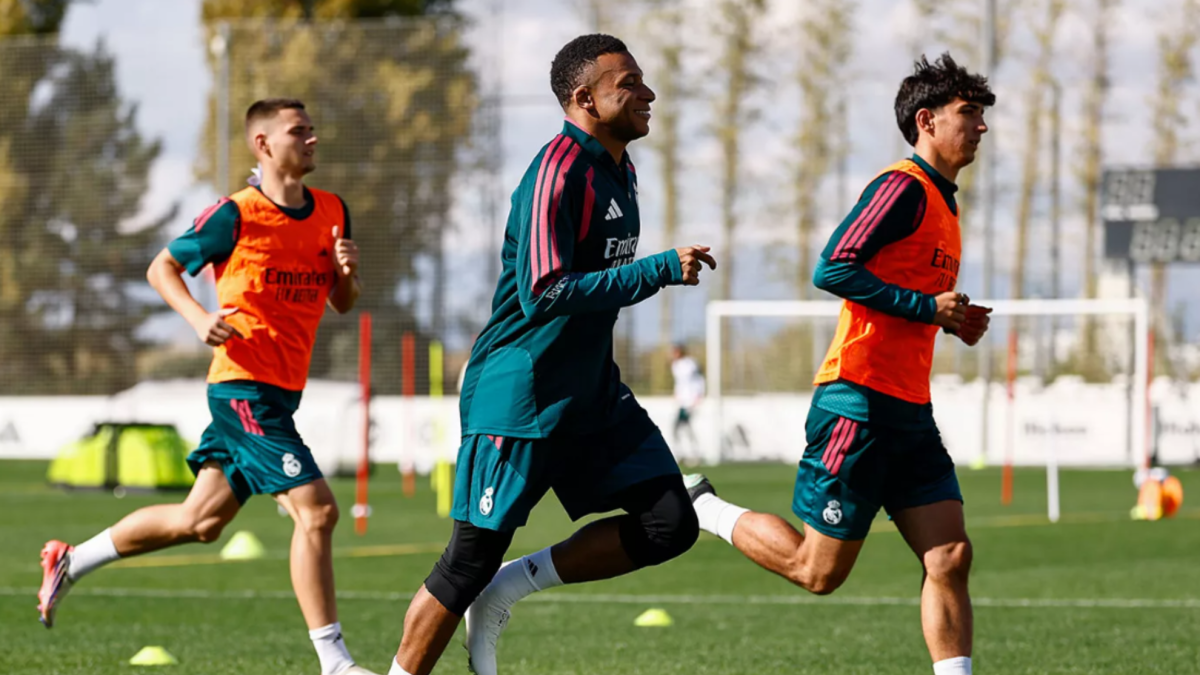 Mbappé entrena bajo la dirección de Mourinho antes del duelo con el Villarreal