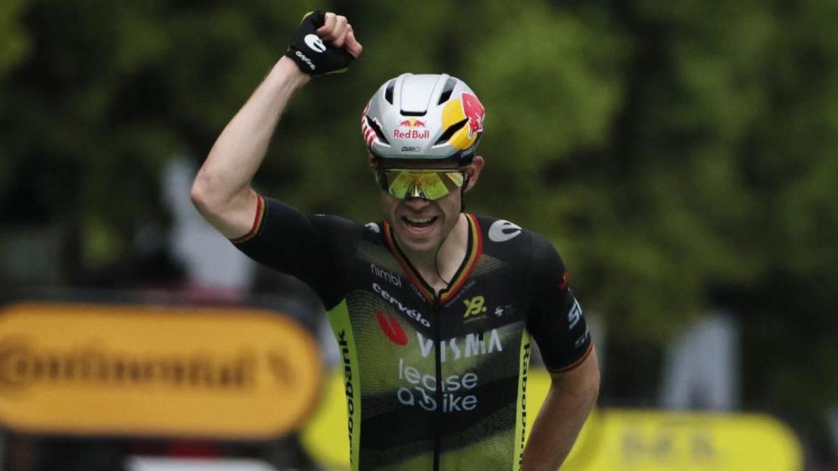 Van Aert revela el truco con el que desarmó a Pogacar en Montmartre: “Sentía que todo estaba bajo control”