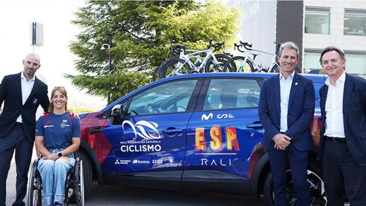Un elenco estelar para un acuerdo único: Mitsubishi y la Real Federación Española de Ciclismo pedalean juntos