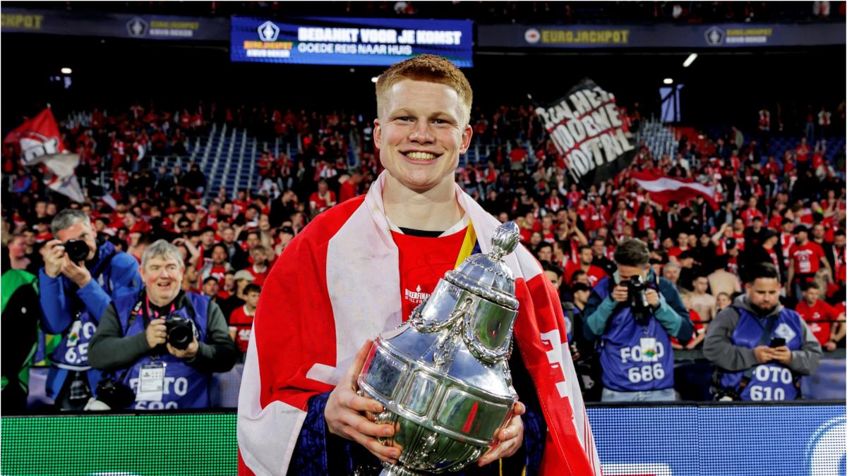 El guiño de Kees Smit al Barça: "Si me piden negociar, estoy dispuesto"