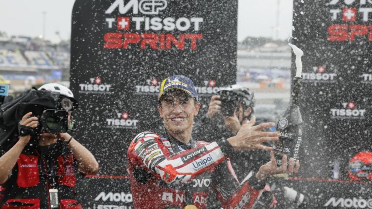 "Hoy es San Marc, algún santo me ha ayudado"