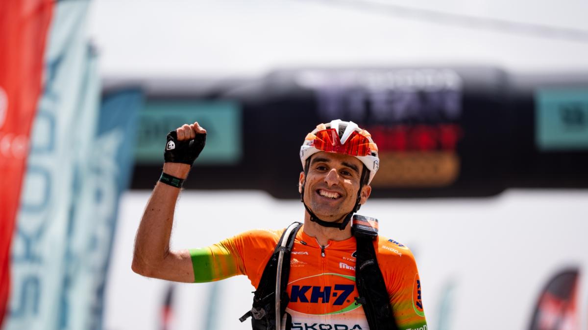 Luis Ángel Maté empieza mandando en la Titan Desert