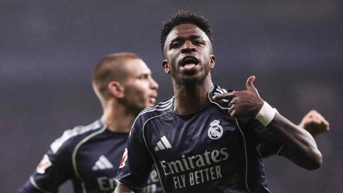 Vinicius manda un mensaje: "A muerte con este club, volveremos a lo mas alto"