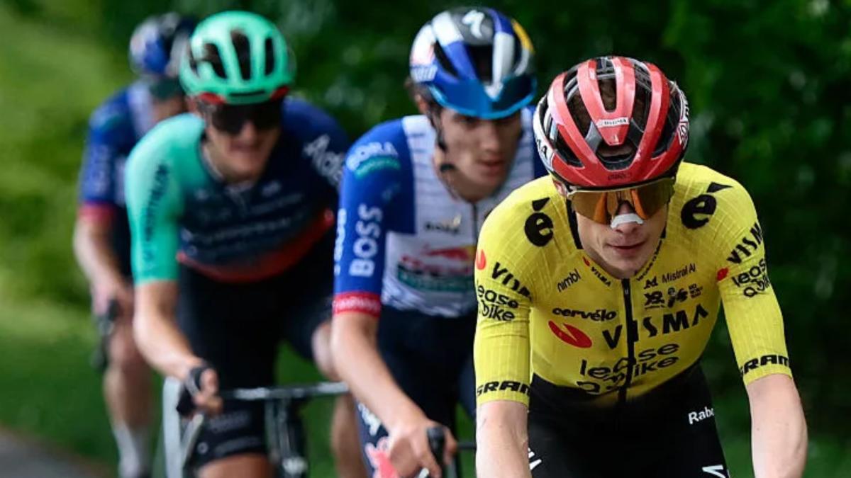 Noticia Ciclismo: Gall, el único que hace mirar por el retrovisor a Vingegaard en este Giro: "Será un gran rival a tener en cuenta" - joseluispolo.es