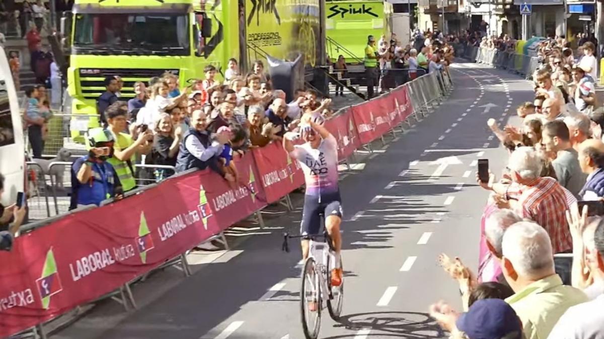 Noticia Ciclismo: Paula Blasi no baja el volumen y también conquista Durango - joseluispolo.es