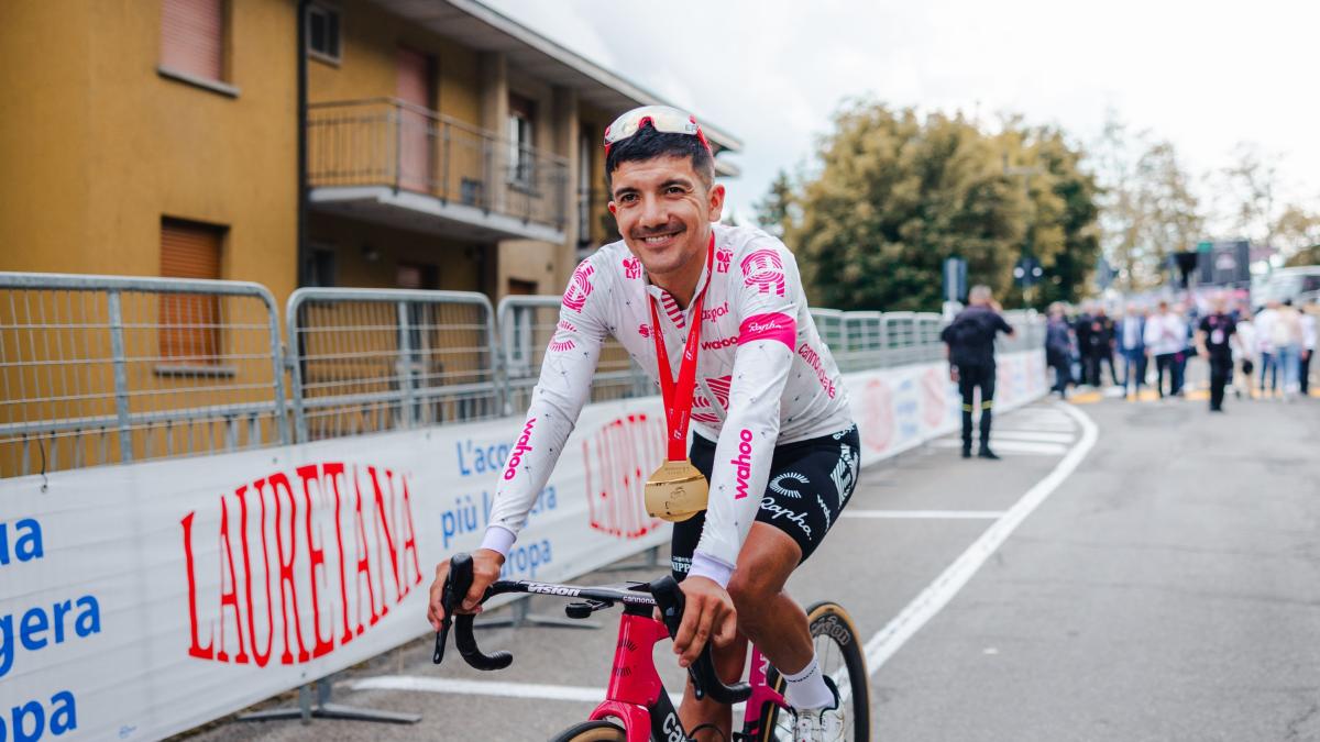 Noticia Ciclismo: Carapaz apunta al Tour: volverá a competir en el Tour de Suiza o Ruta de Occitania - joseluispolo.es