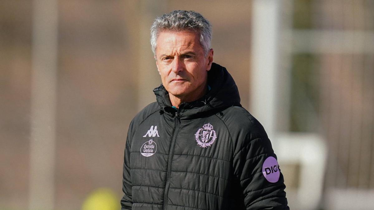 Escribá: "Me interesa más ver a los jugadores que son nuestros"