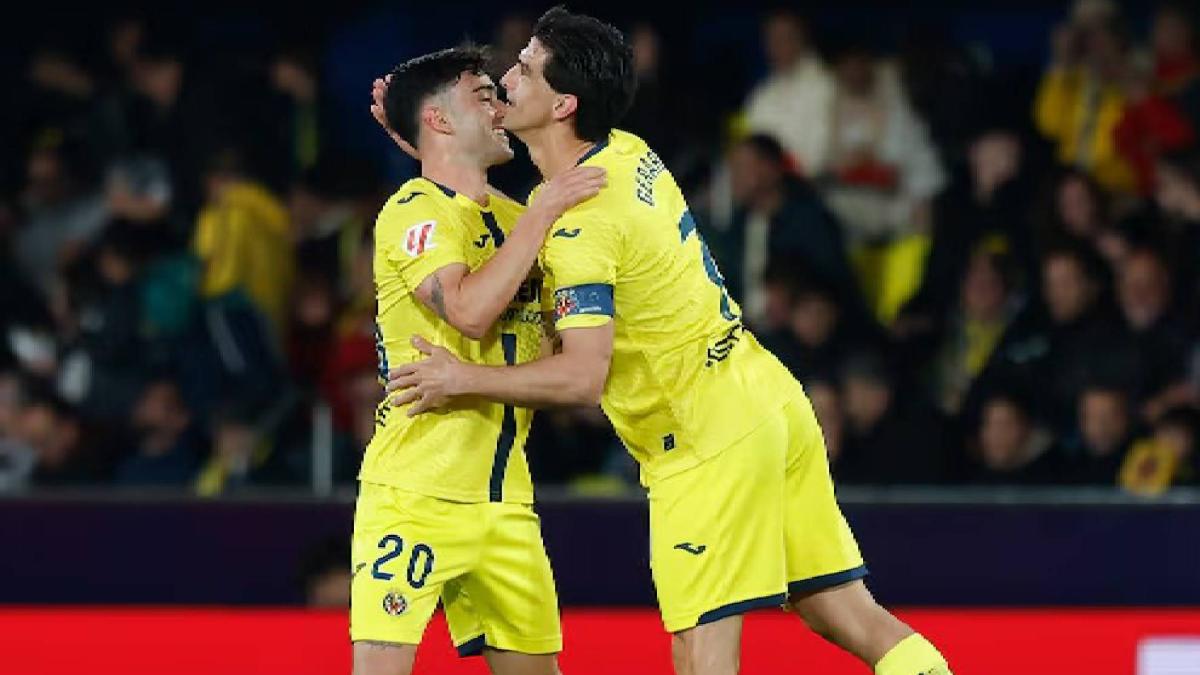 El Villarreal vuelve a tener tres goleadores con dobles dígitos doce años después