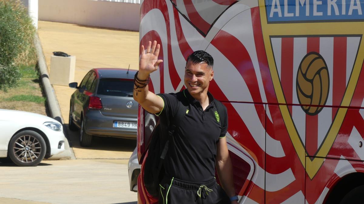 La afición del Almería ya juega la final del derbi andaluz