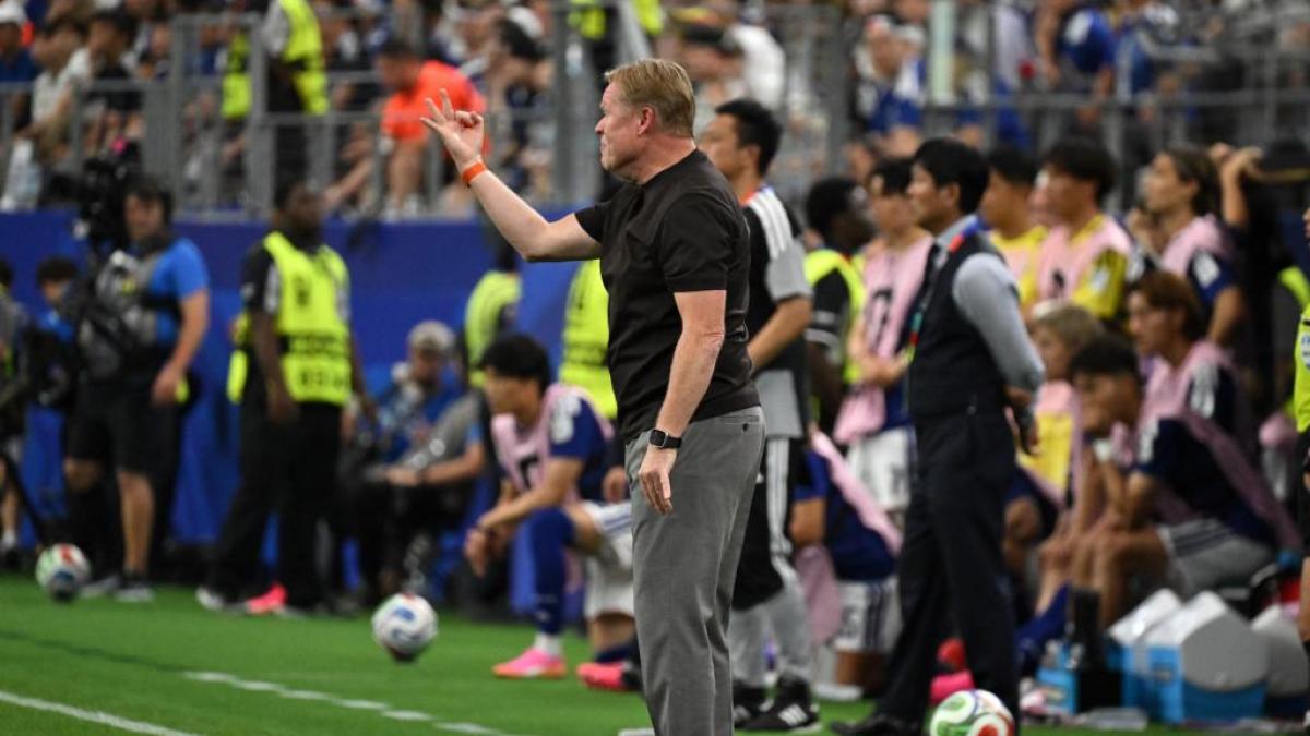 Koeman, tajante tras el empate ante Japón: "No me arrepiento de los cambios"