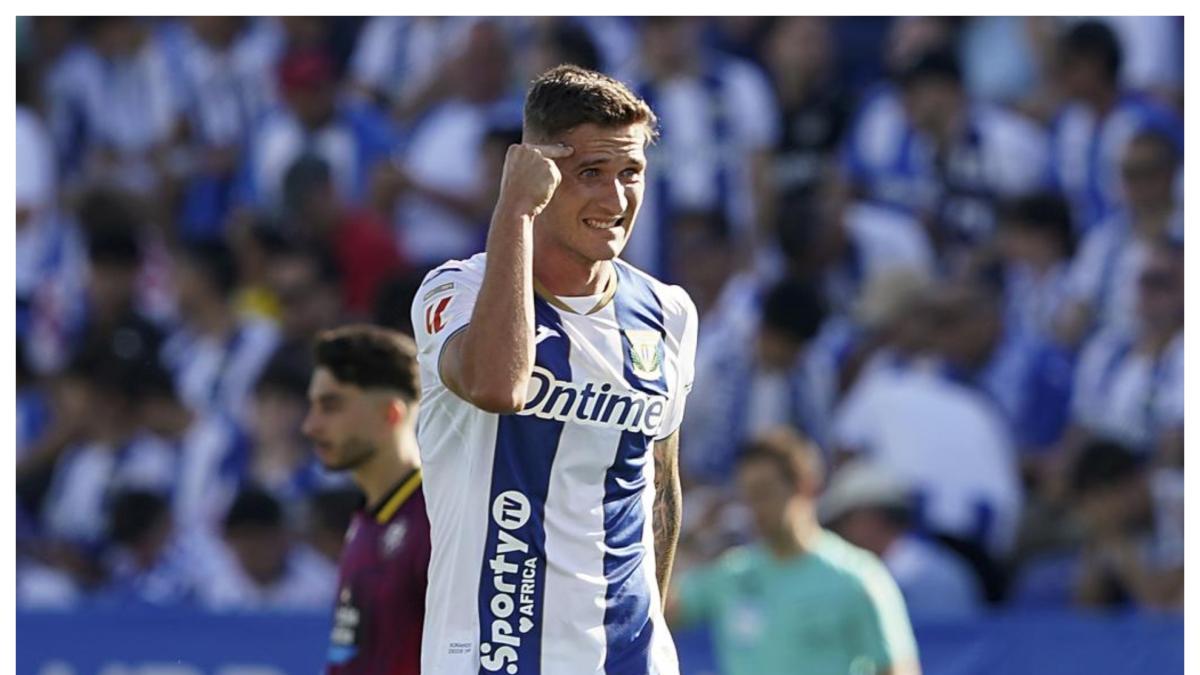 Jorge Sáenz llega a Gijón