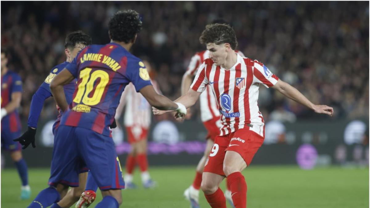 Los culés hacen 'campaña' por Julián Alvarez