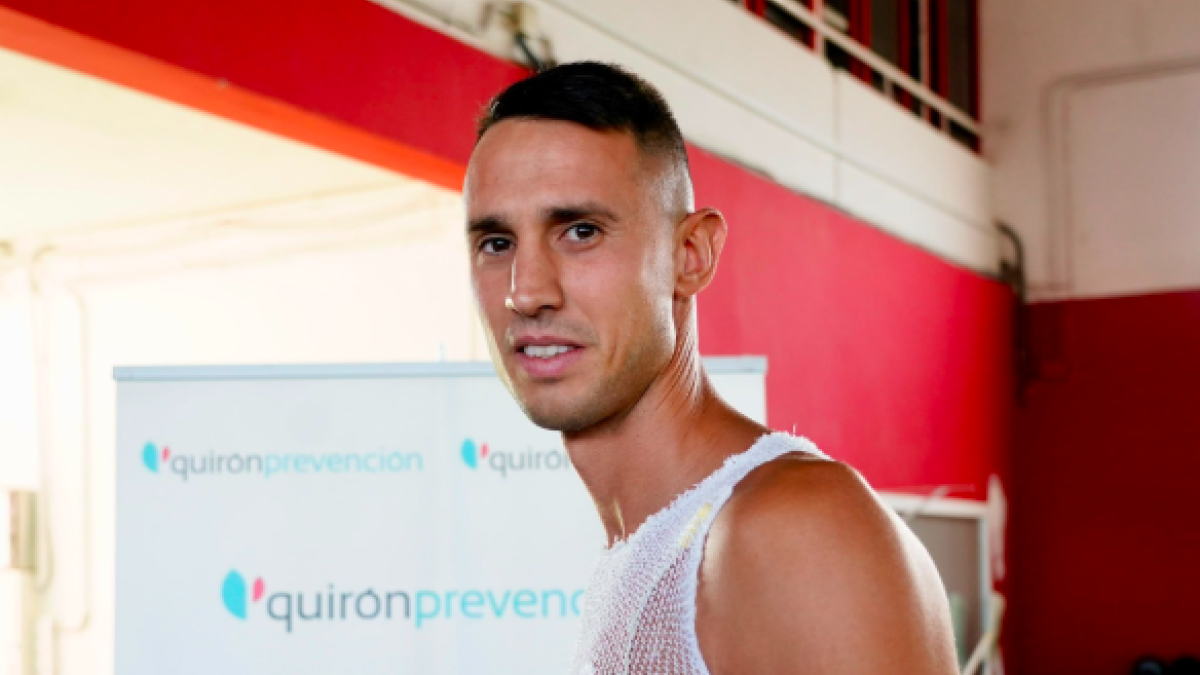 Vlachodimos inicia la pretemporada con el Sevilla