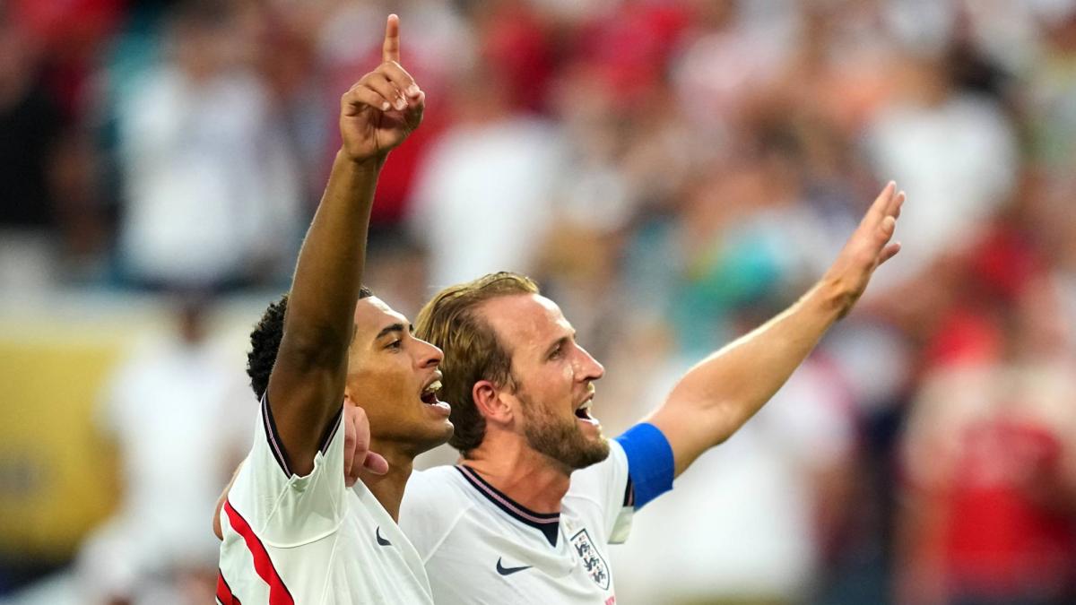 Fútbol, el arte de los artistas