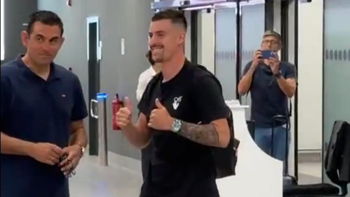 Baptiste Santamaría aterriza en Grecia para cerrar su fichaje por el PAOK