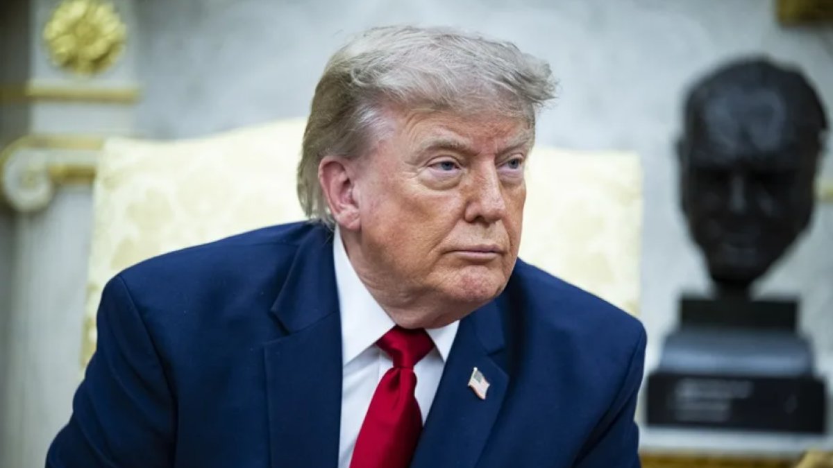 Trump se trompe encore avec l'IA : voyage dans le temps et sauvetage de George Washington