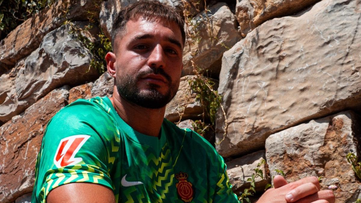 Arnau Tenas ficha por el Mallorca cedido con una misión clara: "El único objetivo es ascender