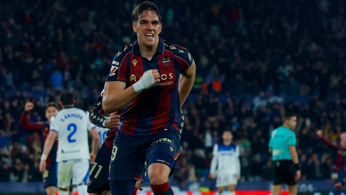 El Levante no quiere arriesgar con Espí