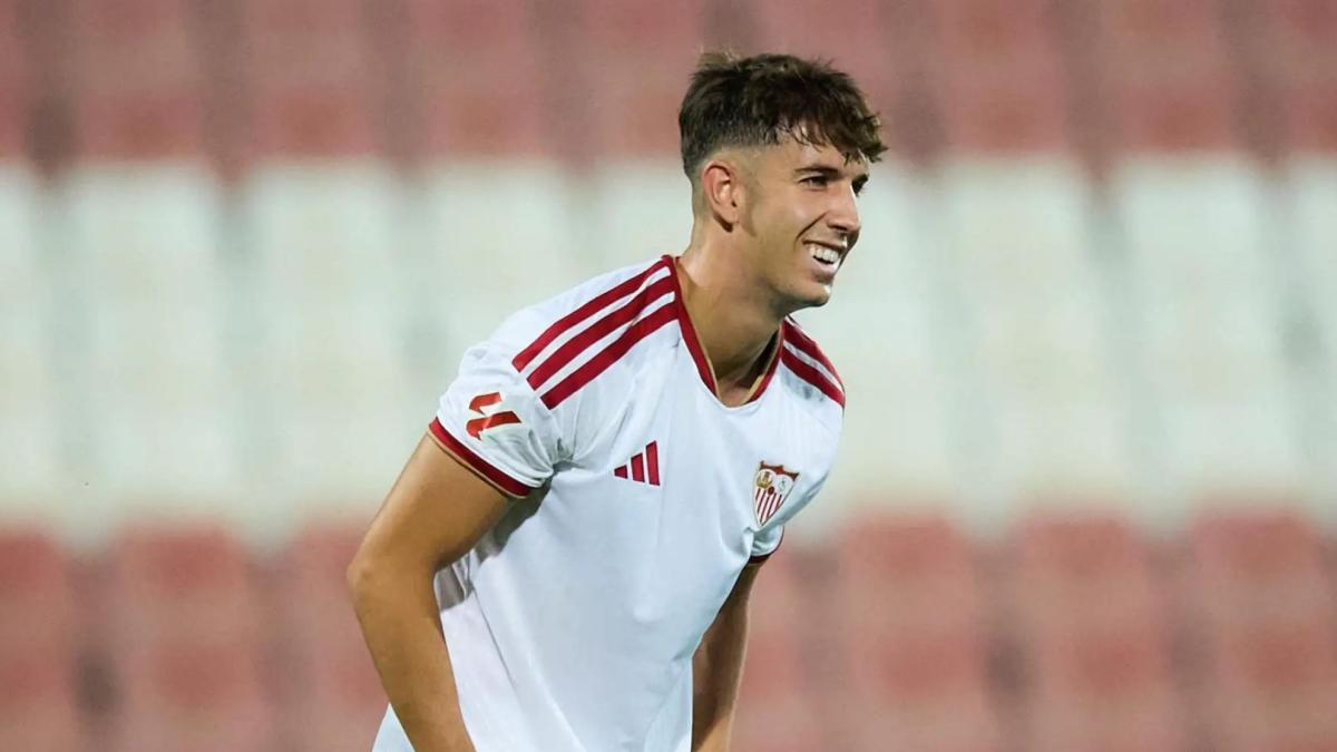 Miguel Sierra, le but de Séville en pré-saison: "L'entraîneur me fait confiance"