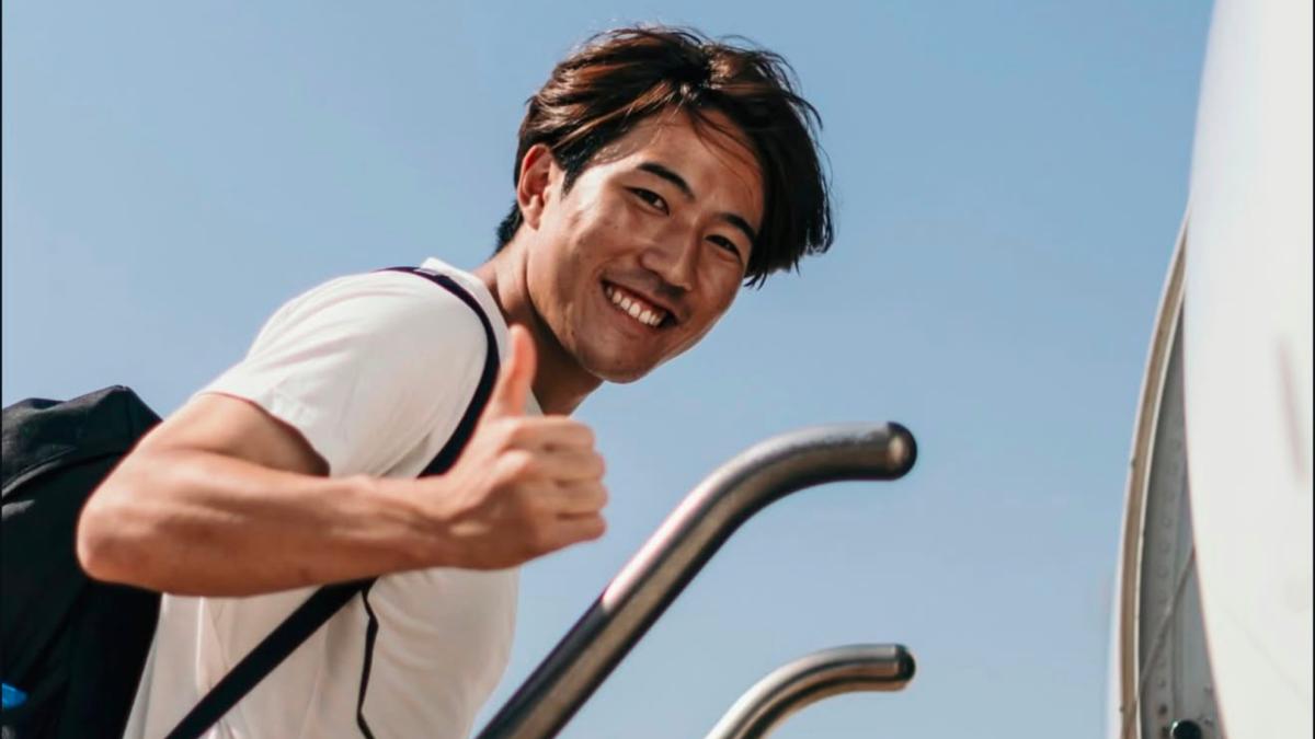 La paradoja de Ryunosuke Sato: Si triunfa en Valencia, la Copa Asia se lo llevará en plena temporada