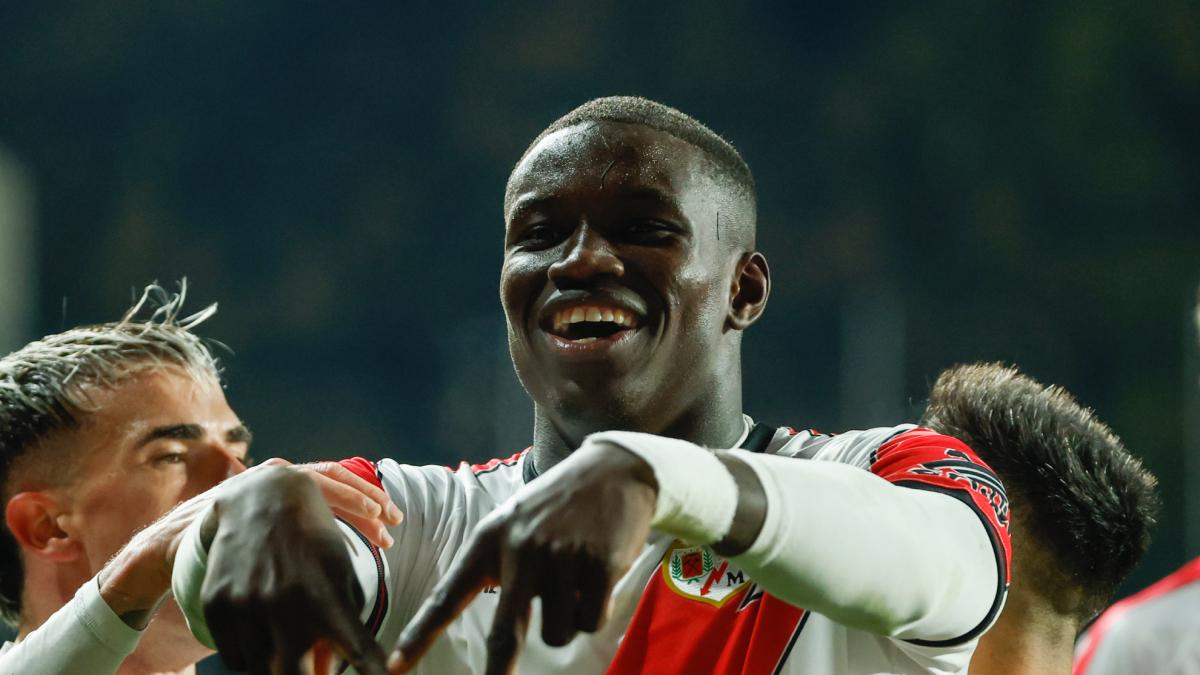 El Betis espera ingresar un total de 7,5 millones por la salida de Mendy
