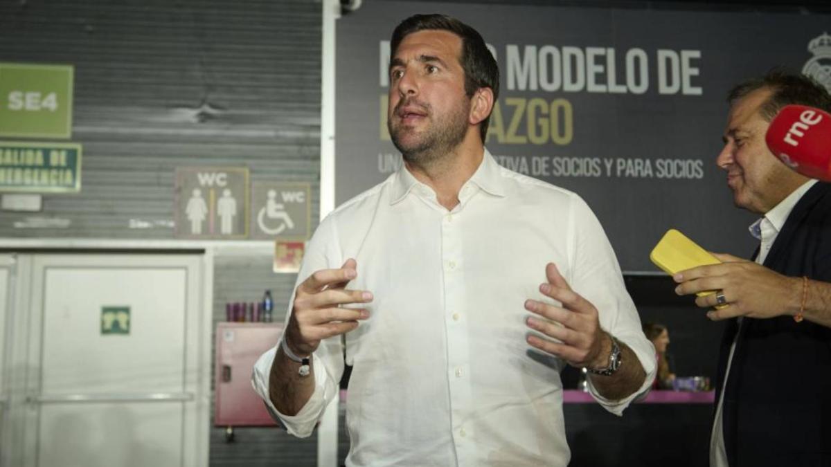 Riquelme demande à Florentino de prendre exemple sur Infantino et de rectifier son idée de privatiser Madrid