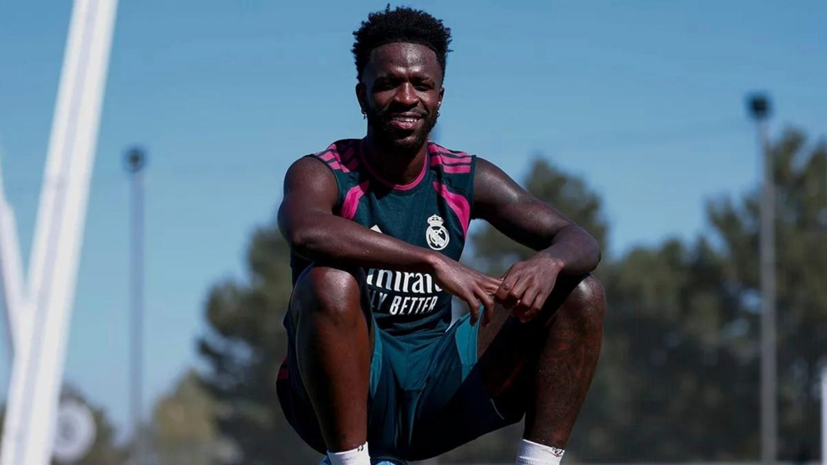 Vini estrena contrato en Budapest