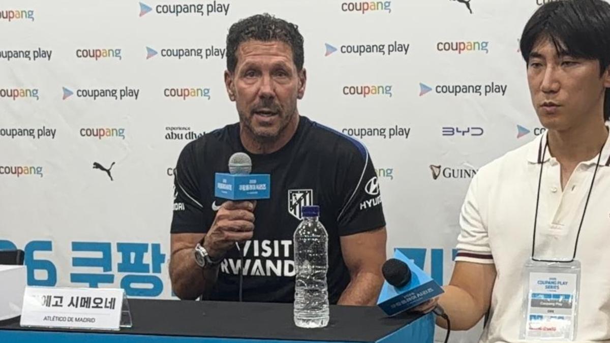 Simeone: "La situation de Julian est claire, le club a pris une décision"