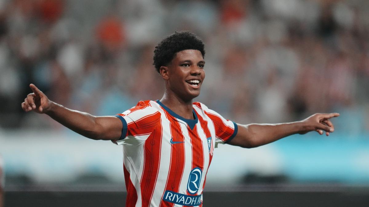Domínguez shines and Atlético deflates against the new City