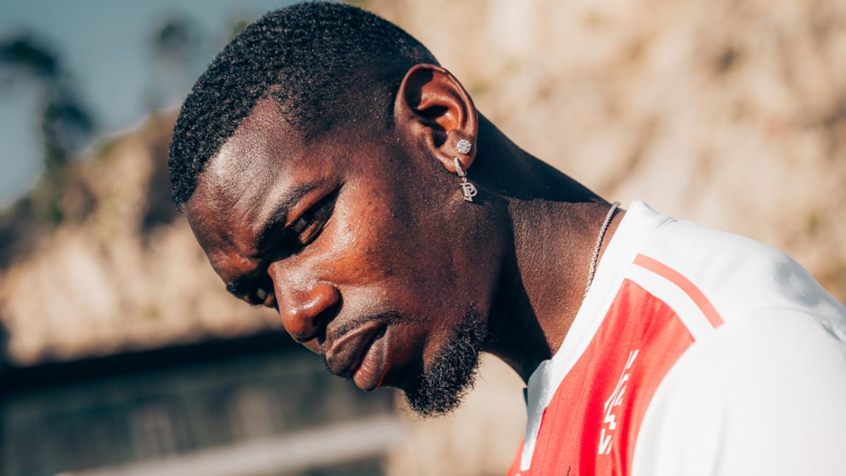 Pogba no levanta cabeza