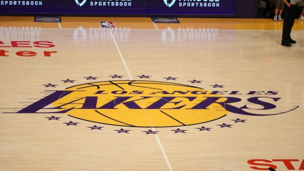 ¡Bombazo en la NBA! Venden los Lakers por más de 12.000 millones