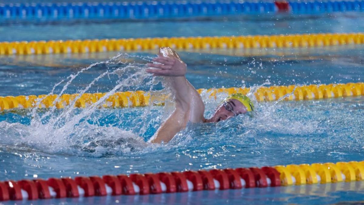 Carlos Garach repite récord de España en 800 libre