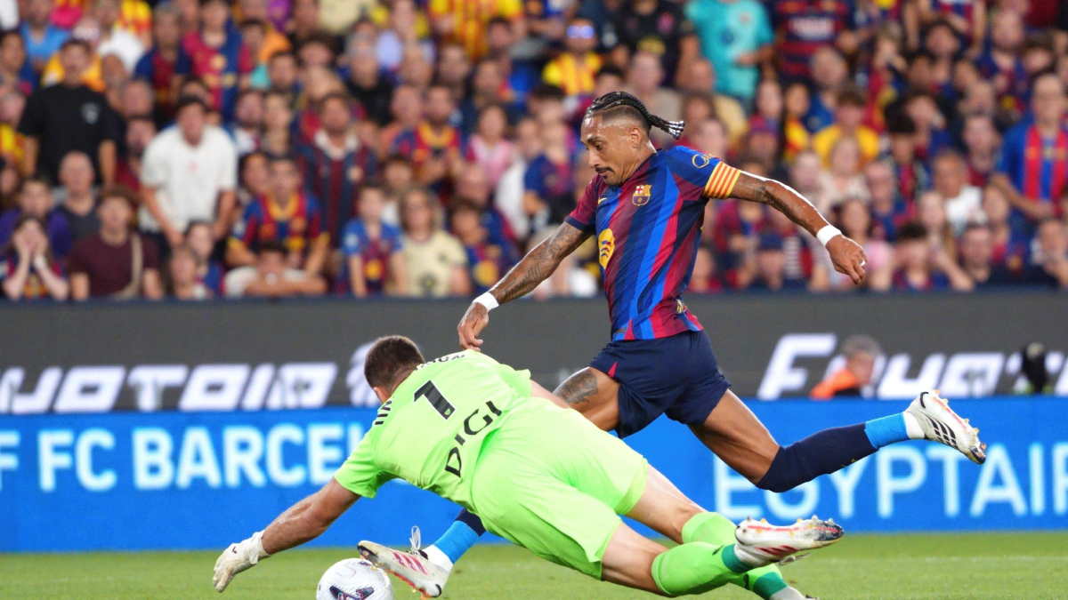 Gol de Raphinha (1-0) en el FC Barcelona 2-0 Athletic Club