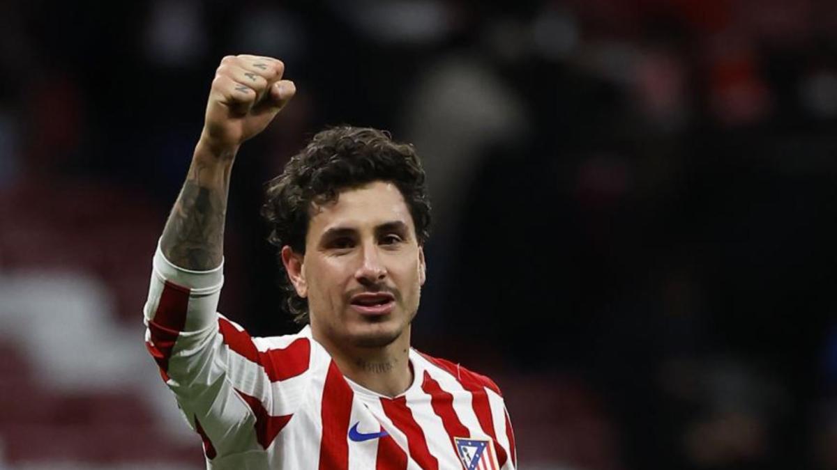 Deportivo avanza en fichar a Giménez con traspaso parcial