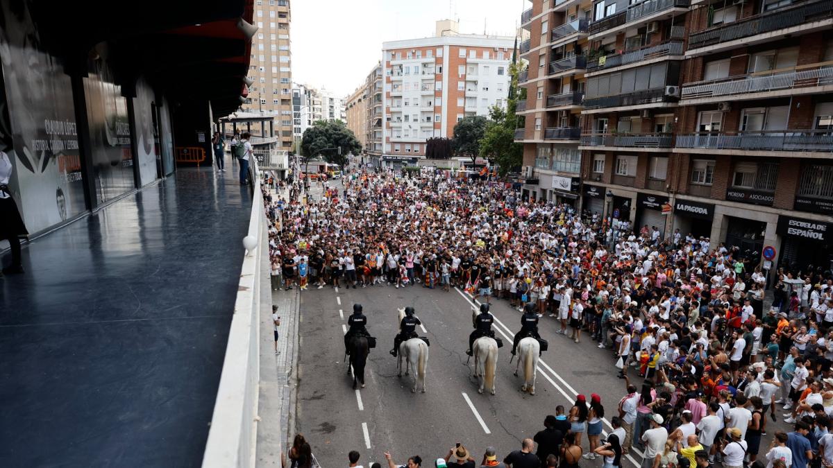 Adquiere tus boletos para el choque entre Valencia y Real Sociedad