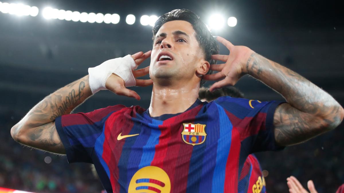 João Cancelo, pieza clave en la defensa del Barcelona