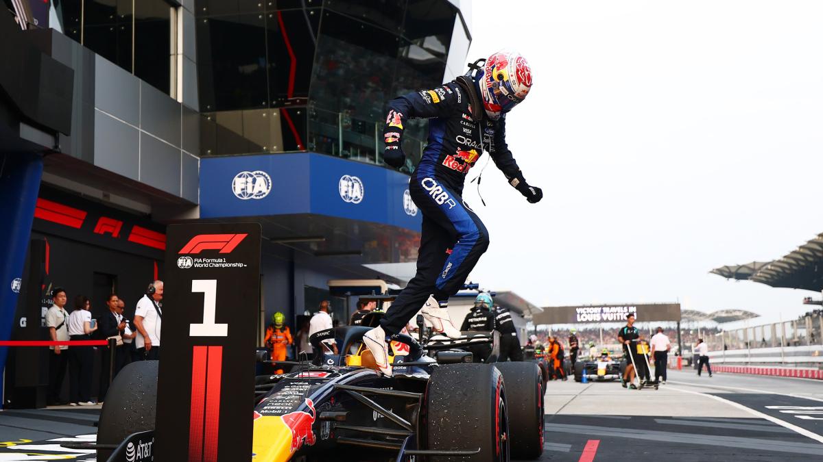 Fernando Alonso firma una remontada destacada en el Gran Premio