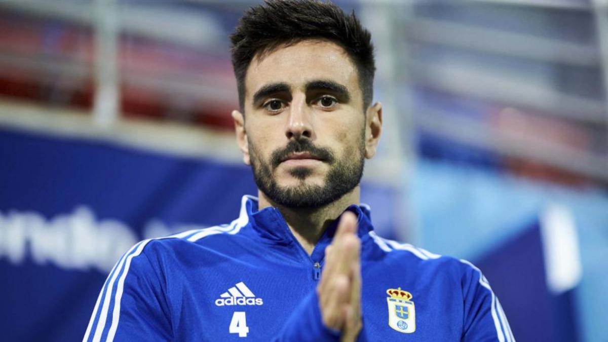 Costas elogia la llegada de Morales y confía en su adaptación al Oviedo