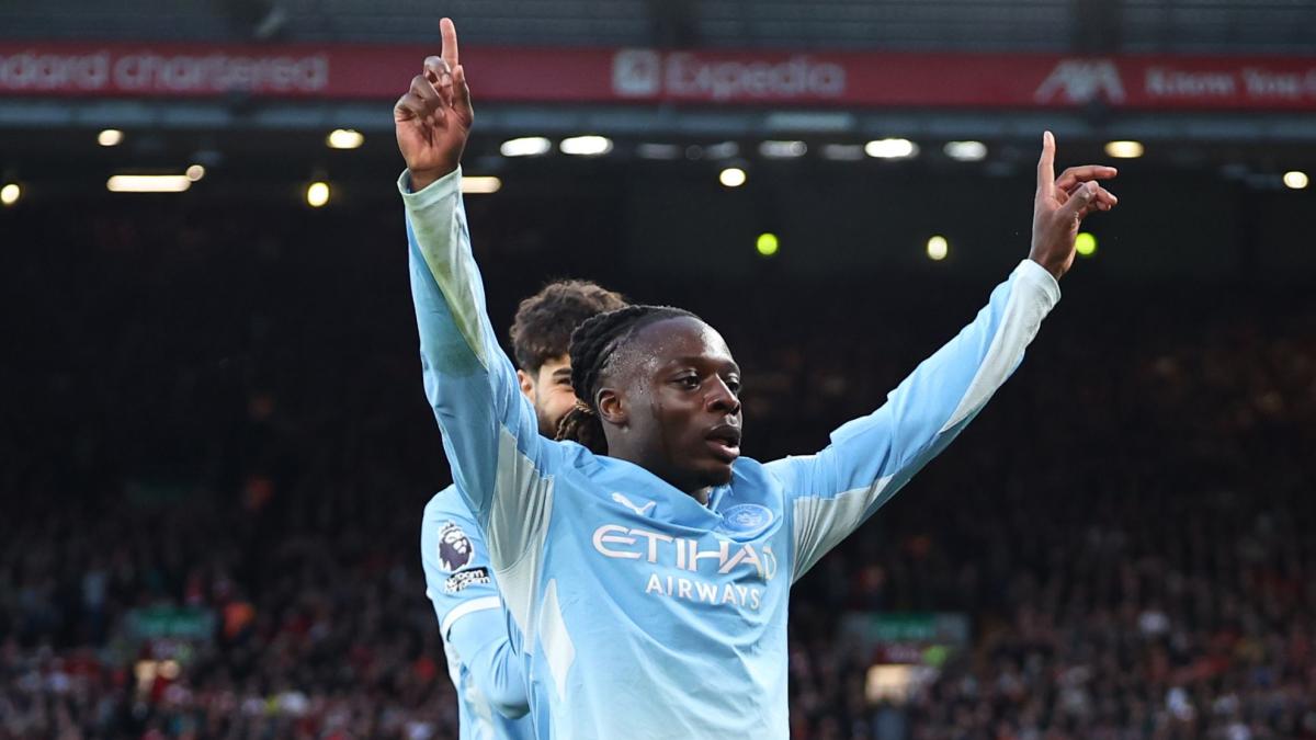 El Manchester City se impone al Liverpool y mantiene su racha perfecta