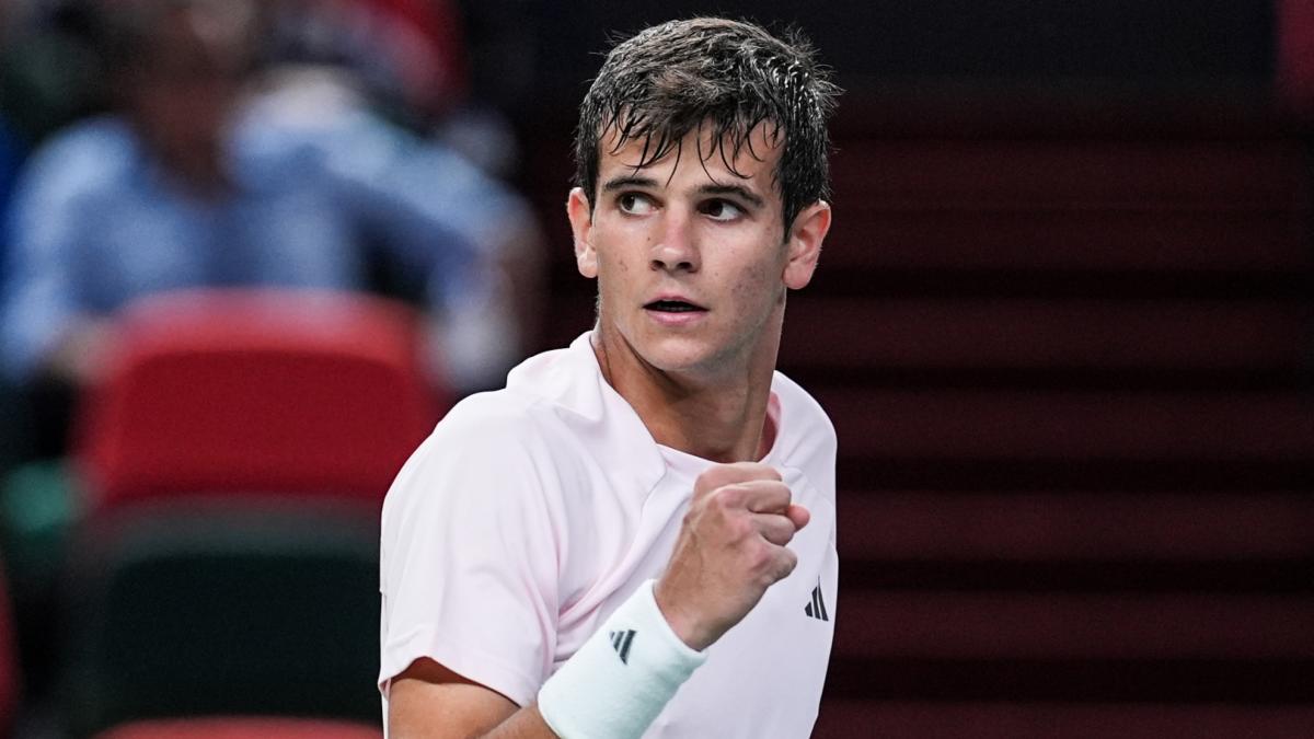 Jódar logra un gran hito al llegar a semifinales en Shanghái