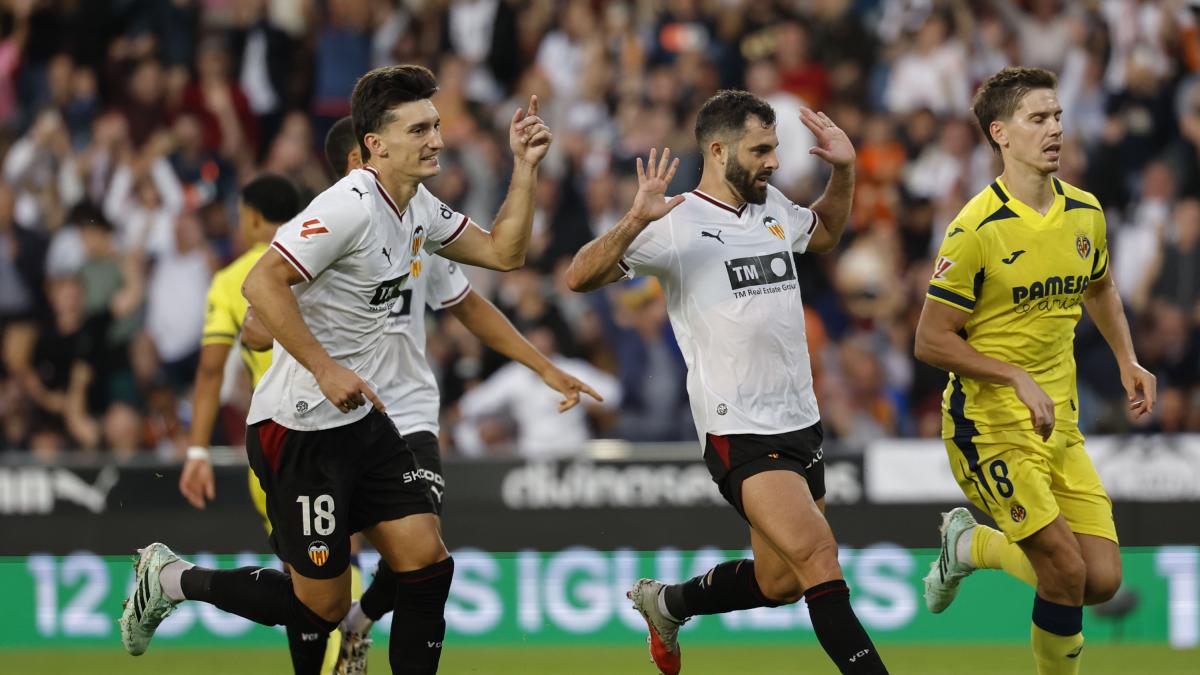 "Por fin ha comenzado la salida de Peter Lim del Valencia"