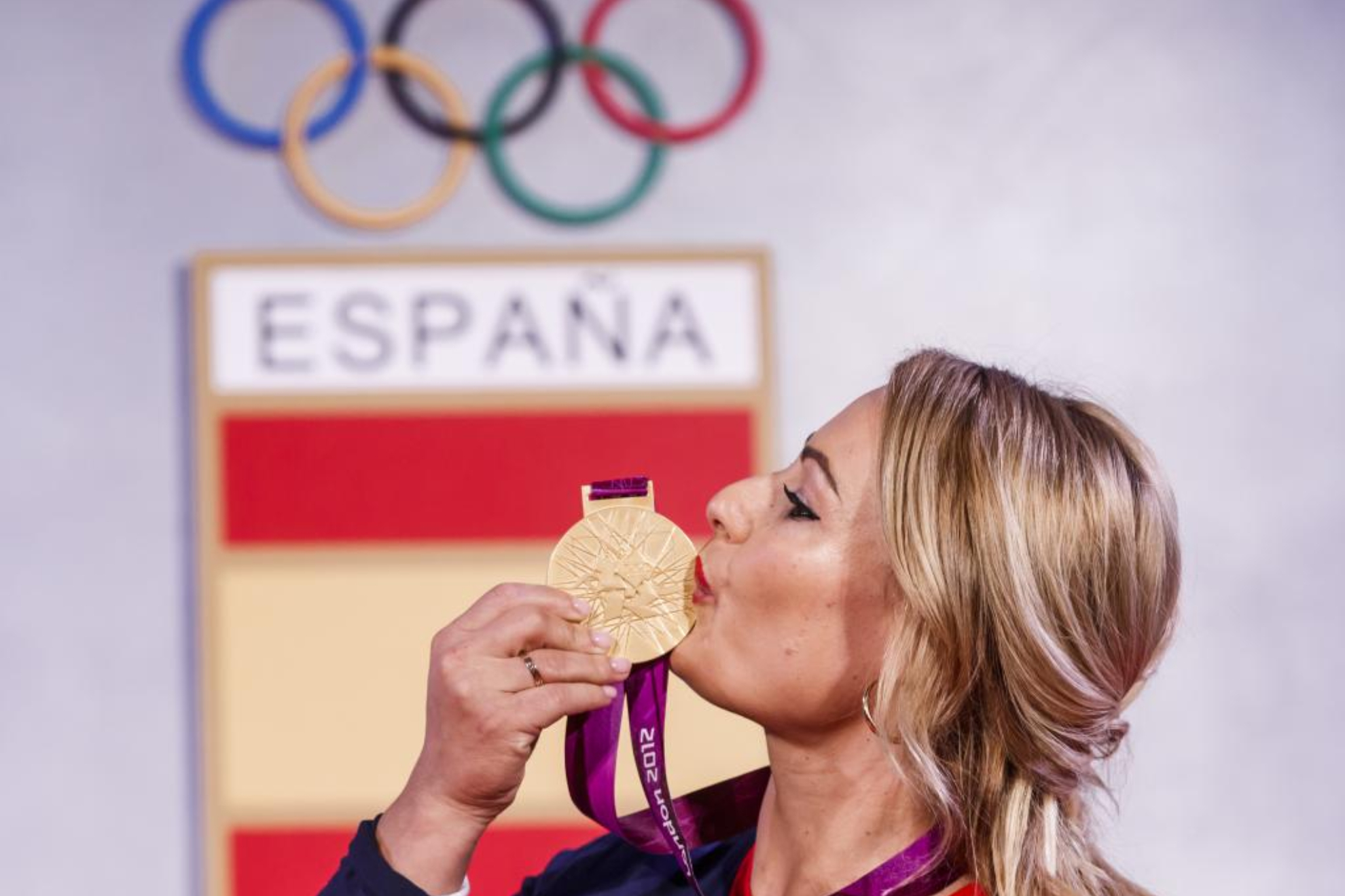 Lydia Valentín, con el oro de Londrés en el COE.